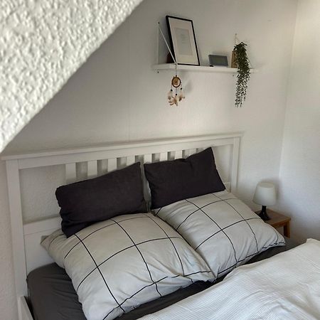 Gemuetliches Privates Apartment Oberhausen  Luaran gambar